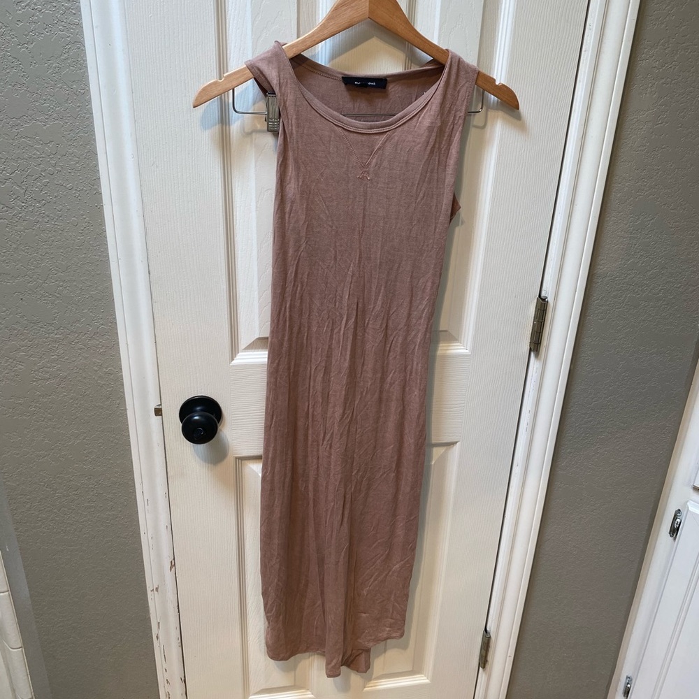 Olivaceous Pink/Tan Fitted Dress
